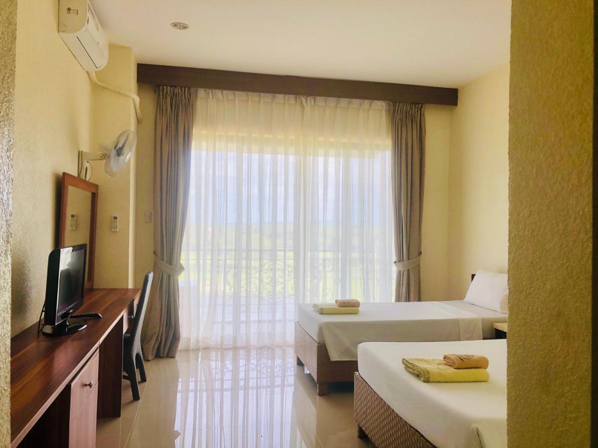 Queens Island Golf And Resort Medellin Экстерьер фото
