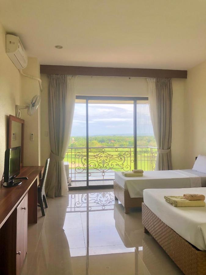 Queens Island Golf And Resort Medellin Экстерьер фото